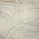 Apt. 9  WHITE WITH PINK BELT MID RISE JEAN SHORTS SIZE 8 Photo 3