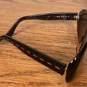 Fendi  Sunglasses with classic triangular case FS 5182 Excellent Condition has RX Photo 9