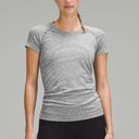 Lululemon Swiftly tech short sleeve shirt 2.0. Hip length Photo 0