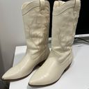 Cow Girl Boots White Size 8.5 Photo 0