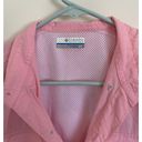 Columbia Women’s PFG Bahama Long Sleeve Shirt in Tiki Pink Size Small Photo 4