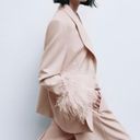 ZARA STRAIGHT BLAZER WITH FEATHERS JACKET BEIGE PINK. Size medium Photo 3