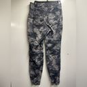 Spanx  NWT Blackwash Camo Print Stretch Twill Cargo Jogger Pants Size Medium Photo 5