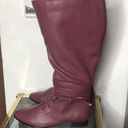 Comfortview burgundy Knee high boots size 8 Photo 1