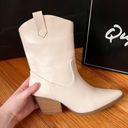 Qupid White Boots Photo 1