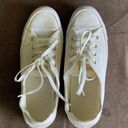 Converse Women’s Sneaker Size 7 off white Photo 0