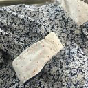 L.L.Bean  size XL blue and white floral button down shirt  Photo 7