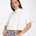 Nike  Oversized Crop Photo 1