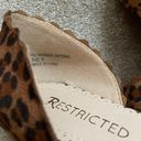 Restricted Shoes Woman's Leopard Flat Shoes Size 9 Photo 4