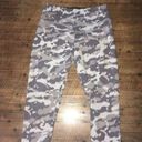 Lysse  camo cropped maternity shapewear  M leggings Photo 0