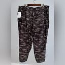 Athleta  Camo Farallon Jogger Pants NWT! Sz 26 Photo 1