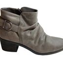 Bella Vita  Grey Bootie Stacked Heel Size 9 New Photo 2