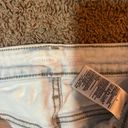 Old Navy White Skinnny Jean Photo 5