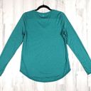 Xersion NWT  Quick Dry Green long Sleeve V-Neck Shirt Women's Size Small Photo 9