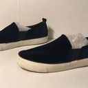 Gap  navy velvet slip on casual shoes sneakers women size 8.5 Photo 0