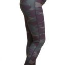 Ingrid And Isabel New  Active Legging with Crossover Panel Green Camo Print Size XS Photo 1