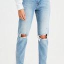 American Eagle ripped mom jeans Photo 0
