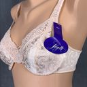 Second Skin Vintage New Lilyette Bra Size 36B Peach  Satin Style 0884 Lace Photo 1