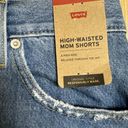 Levi’s New Levi's High-Waisted Mom Shorts Size 30 Medium Wash Photo 1