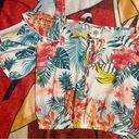 Self Esteem White and multicoloured Hawaiian print crop top size medium Photo 1