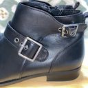 Vionic  Logan Leather Ankle Boot Black Sz 8.5 Block Heel Buckle Accents Photo 6