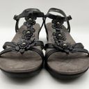 Baretraps Hammond Black Floral T-Strap Wedge Sandals Women’s 8 Photo 4