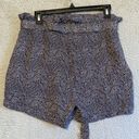 Thread and Supply  NWT Woman Ruffle Belted Elastic Zebra Pattern Size Large Shorts Photo 8