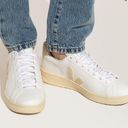 VEJA  URCA CWL White Butter Leather Unisex Sneakers Size W-11 M-9.0 Photo 0