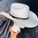 White Vintage Western Hat Stiff Brim Photo 1