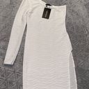 Pretty Little Thing  White Swirl Textured Bodycon Dress Photo 0