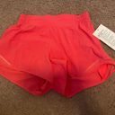 Lululemon Hotty Hot Short 2.5” Photo 0