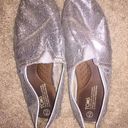 Toms SPARKLY silver  size 7.5 Photo 0