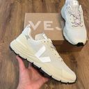 VEJA  Beige walking lace up low top shoes sneakers women’s 7 new Photo 6