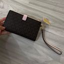 Michael Kors Wallet Photo 2