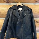 Universal Threads Women's Universal Thread Classic Moto Faux Leather Jacket Black Photo 2