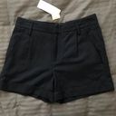 Vince Slouchy Chino Shorts Photo 3