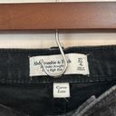 Abercrombie & Fitch Abercrombie Curve Love Ultra High Rise Ankle Straight Jean Size 27/4 Long Photo 2