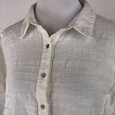 Universal Threads Universal Thread M White Ruffle Sleeve Button Down Photo 3