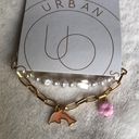 Urban Outfitters New  faux pearl charm bracelet, gold tone chain and pearl Photo 4