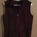 Woolrich Women’s  maroon Vest Photo 0