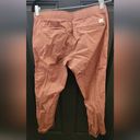 Vuori  Women's DuraTerra Ripstop Pants Rosewood Size Medium Photo 4