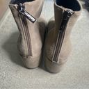 Stuart Weitzman  Beige Bacari Suede Chunky-Heel Bootie Sz EU38/US 8 Photo 5