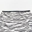 Pretty Little Thing Zebra Print Mesh Lettuce Hem Mini Skirt Black White Size 4 Photo 7