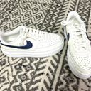 Nike Shoes Size 8 Photo 1