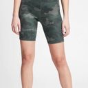 Gap NWOT Gapfit camo biker shorts size small Photo 0