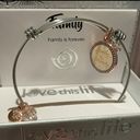 Love this life Family is forever bangle - New in‎ Box - B1P10 Photo 2