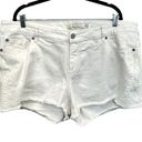 Victoria's Secret Torrid Denim Cut Off Shorts White Size 20 Floral Lace Detail Distressed Stretch Photo 0