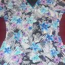 Healing Hands Scrub Top Premier Photo 0