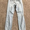 Universal Threads Universal Thread women’s size 00 mid rise Boyfriend jeans Photo 6