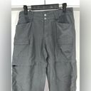 The North Face  Women's Size 8 Convertible Roll-Up Zip-Off Pants Photo 2